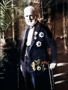 Portrait_Pacha_1-web-449x600color