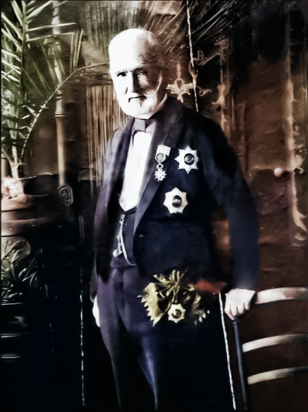 Portrait_Pacha_1-web-449x600color