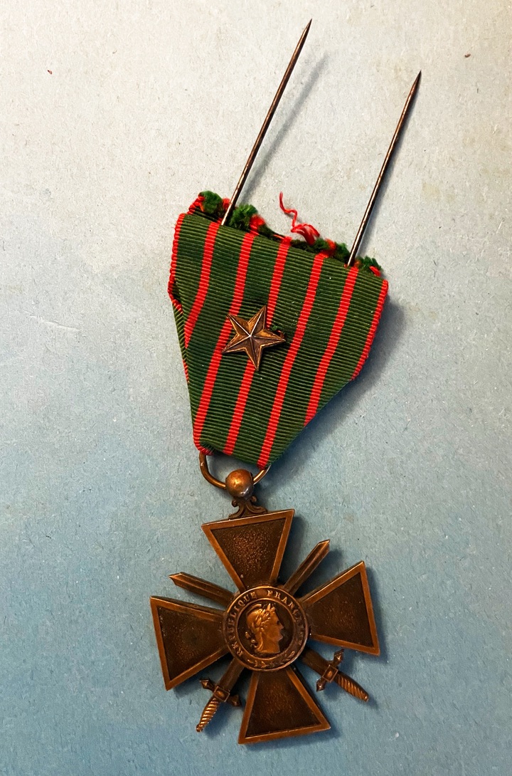 05731926-828E-41ED-B098-0DDF69407DD9_1_105_c