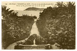 D0F81627-DE16-4D7A-8005-E605F9CD0986