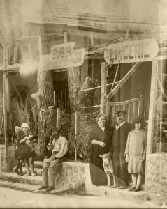 363812190_306987981860343_2955739921523669923_n