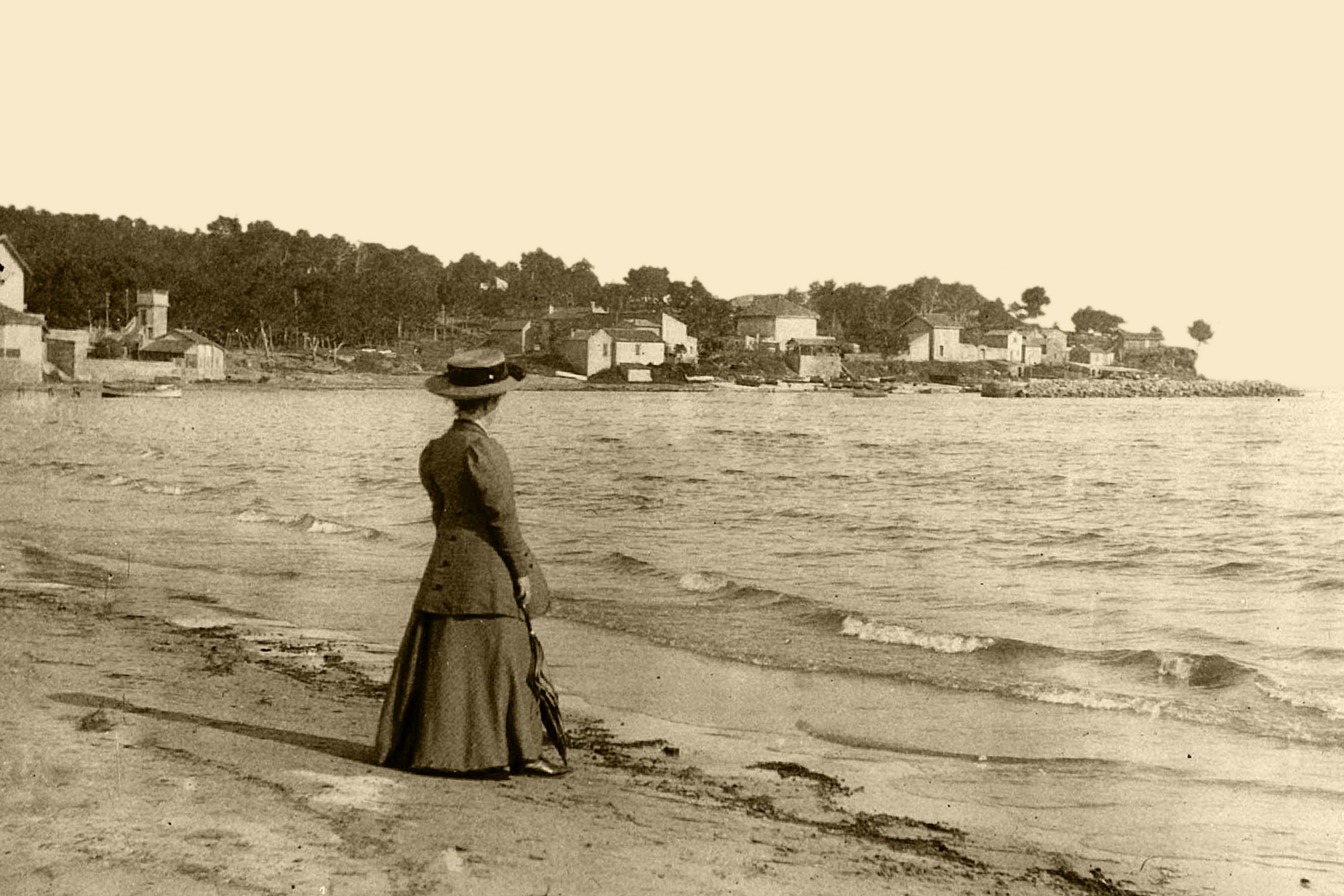 F4834F68-54DF-4E32-A3CB-6EE56E5DFFA4_1_201_a