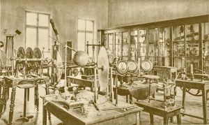 97A9A9A1-F0D6-4BF5-B764-EC256DCE4593_1_201_a