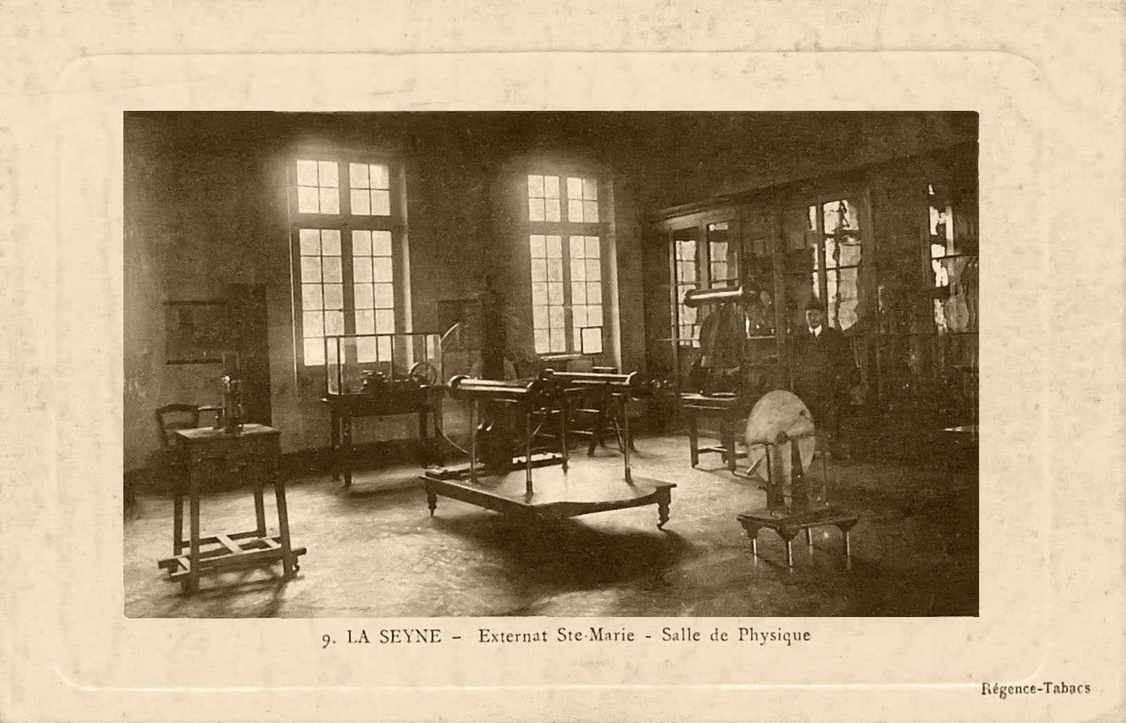 DC7B06A5-5FAD-4C7B-A566-353151104A61