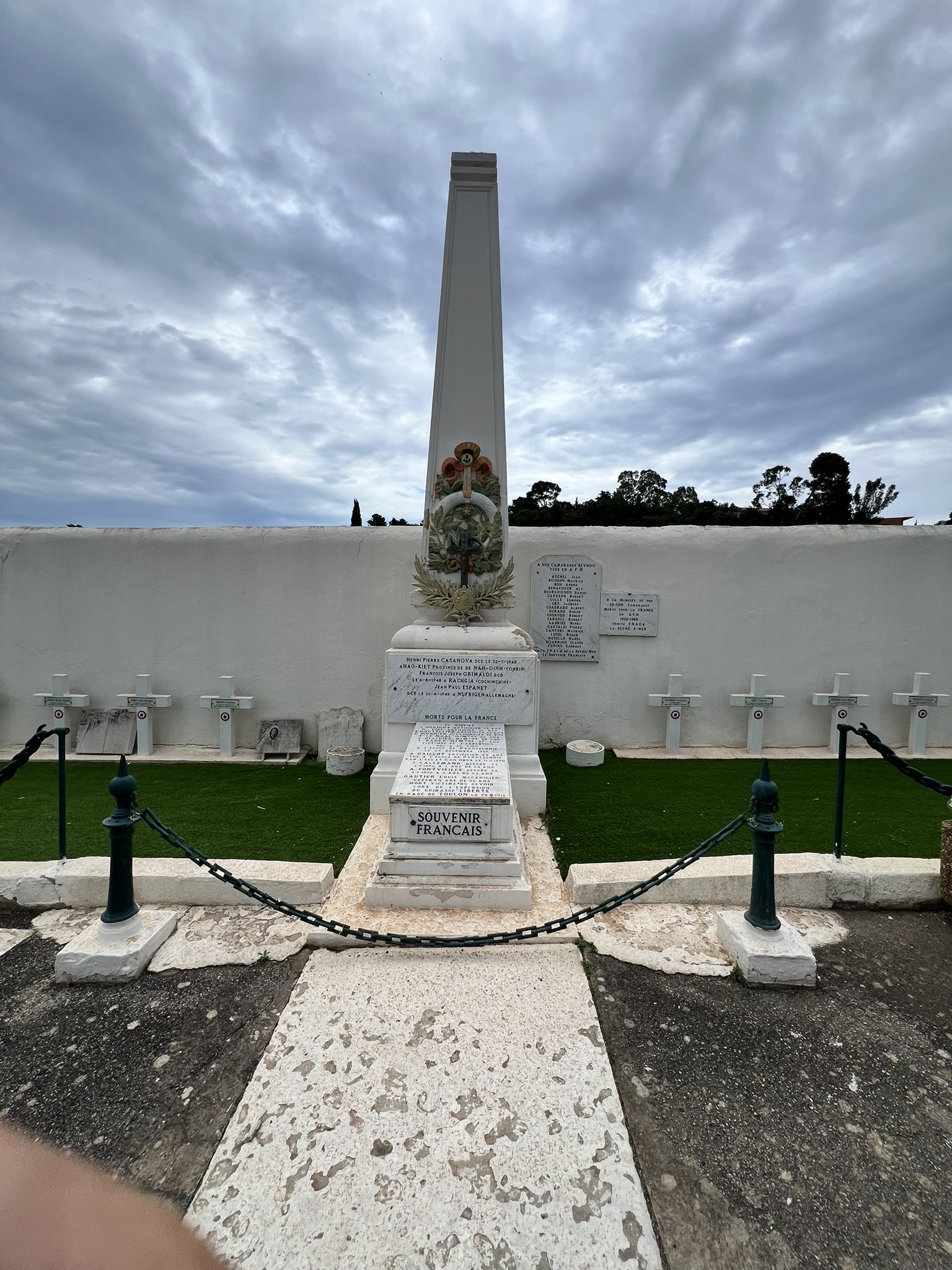 A4C98500-CDFA-42F6-99EB-A58934D4AD88_1_102_o