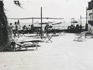 4434C44C-814F-40B3-A55C-91F7F2CC5CEC