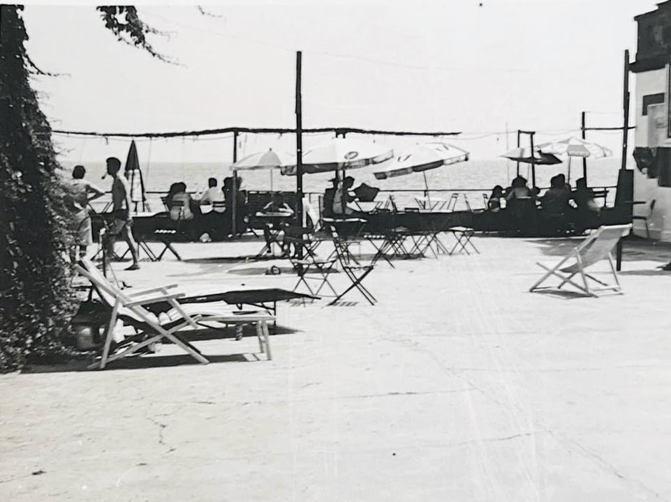 4434C44C-814F-40B3-A55C-91F7F2CC5CEC