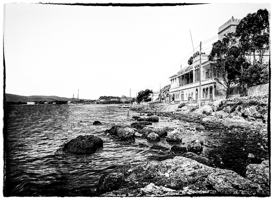 34CD9645-141A-4D2B-8A3D-6F403504F7C9_1_105_c