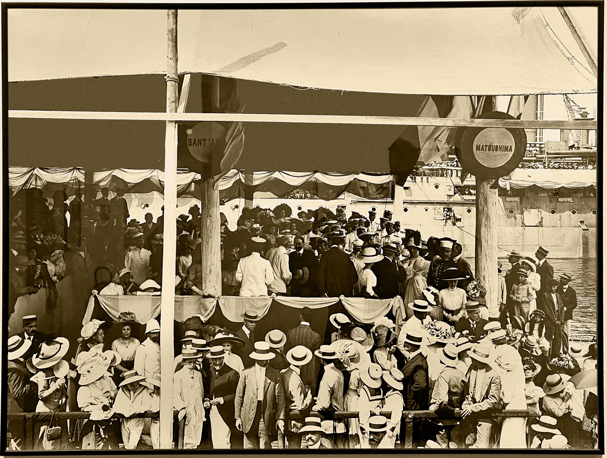 601F122B-E4AA-48CB-B906-EA72702FE831_1_201_a