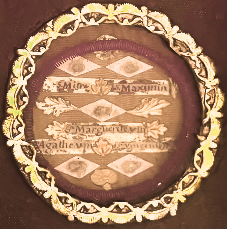 3CCED174-206E-4F6E-87CB-B9FA24B2E614_1_105_c