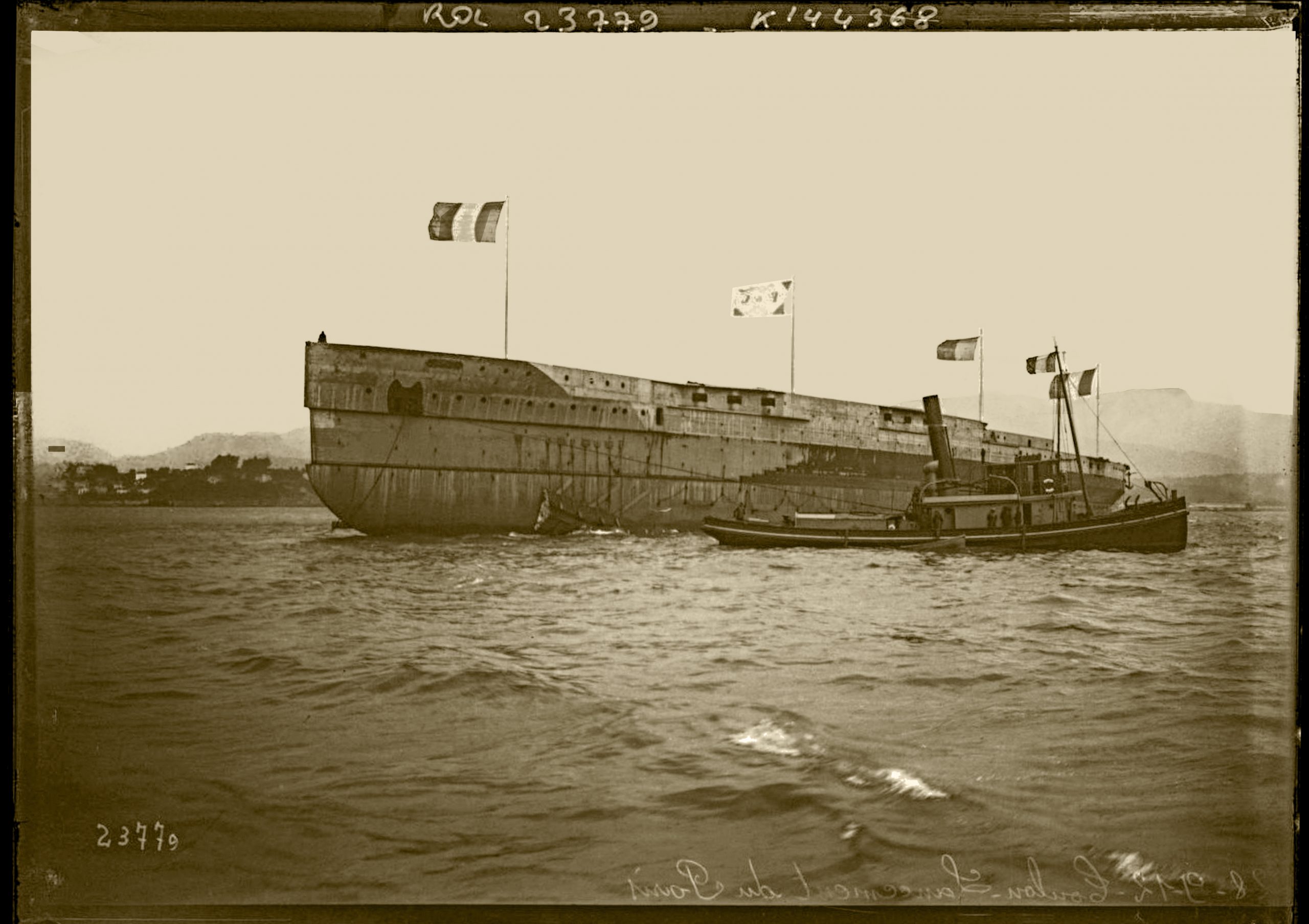 3E623AE3-CE57-49F0-9659-59B554D21592