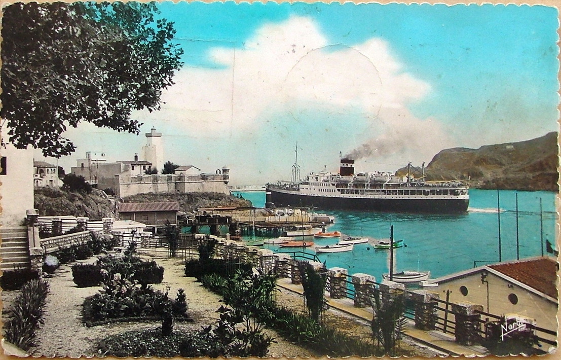 8F63BDEA-4315-4DDD-9F8E-D1F121B8CEF9_1_105_c