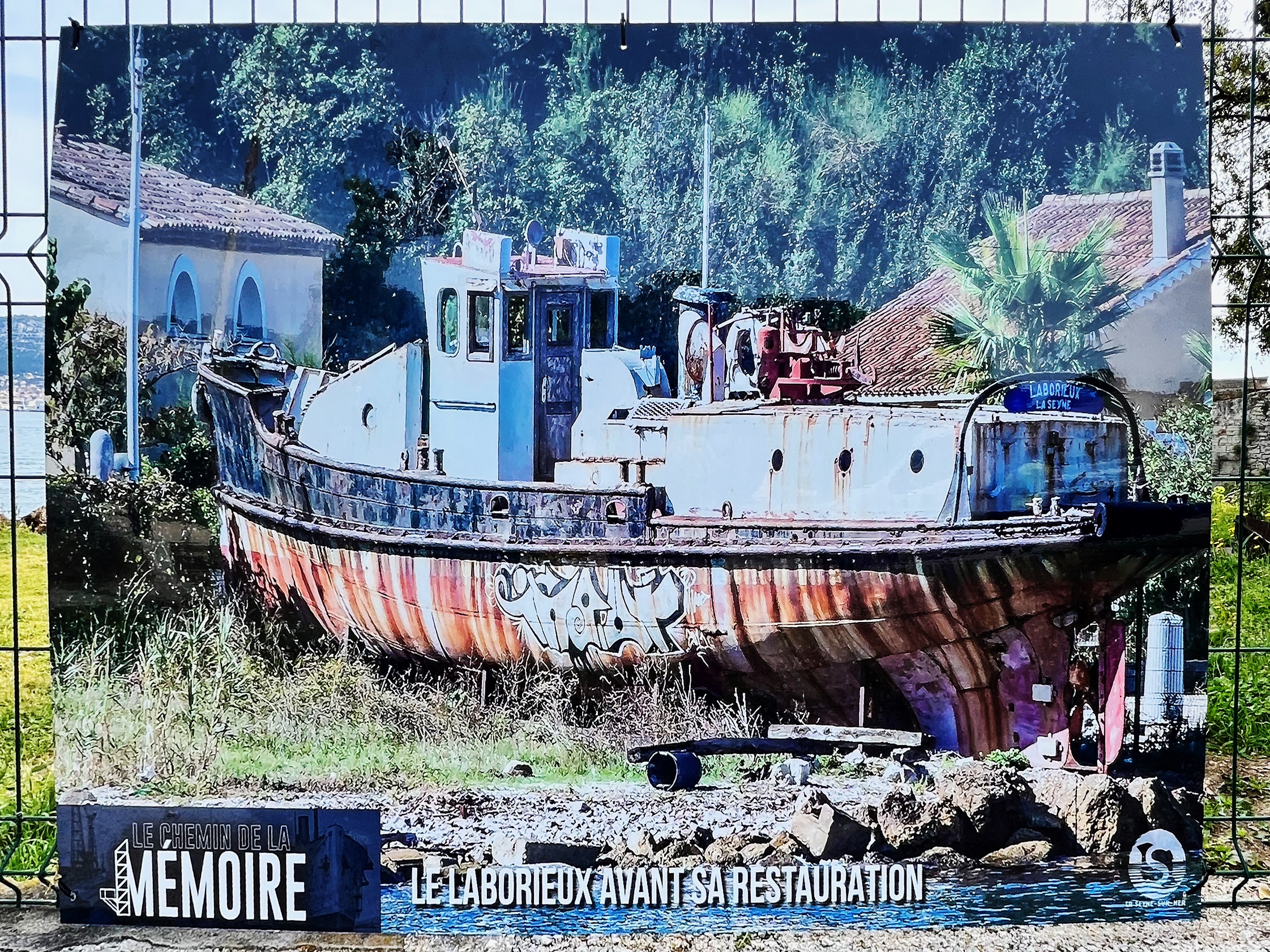 5A54A150-5108-41C6-BBC6-69436F38A12A_1_201_a