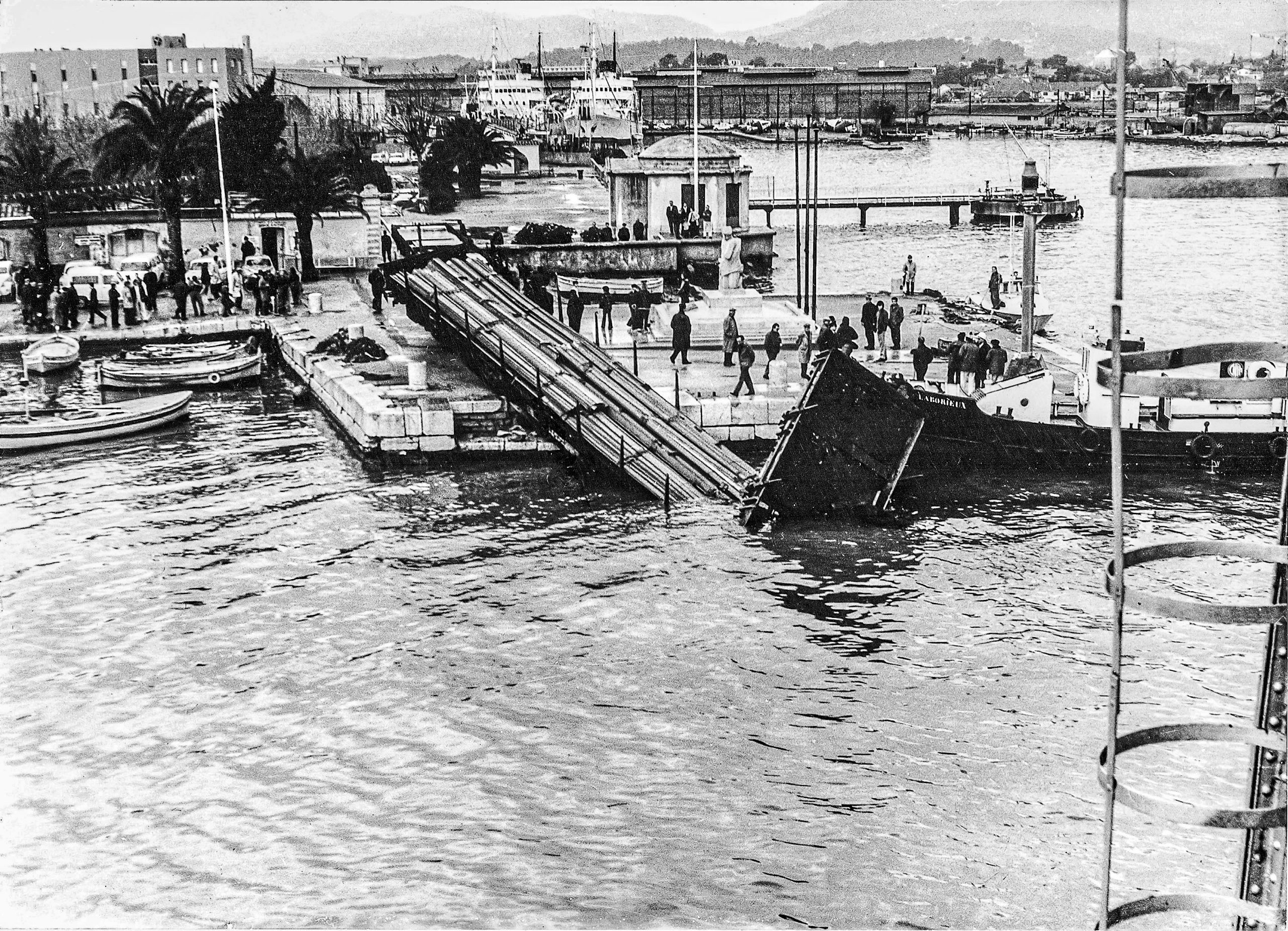 6483F5FE-8A6F-40DC-8BFC-35DFE5E32F62