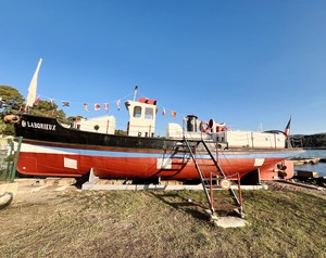 C94F30A4-725B-4264-9A37-7DF78A77D5A3