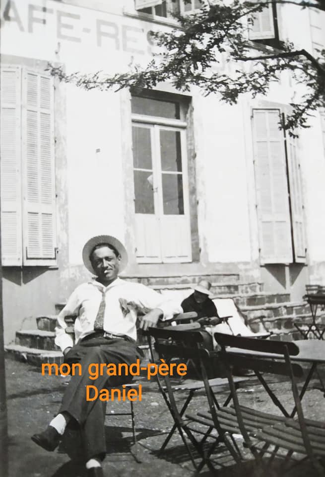 1EA2EE24-9FEF-463E-ADEC-1E6A567AB4C0