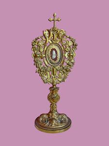 30D13F6B-6EC0-40BA-BA56-72A823C4D6F0_1_105_c