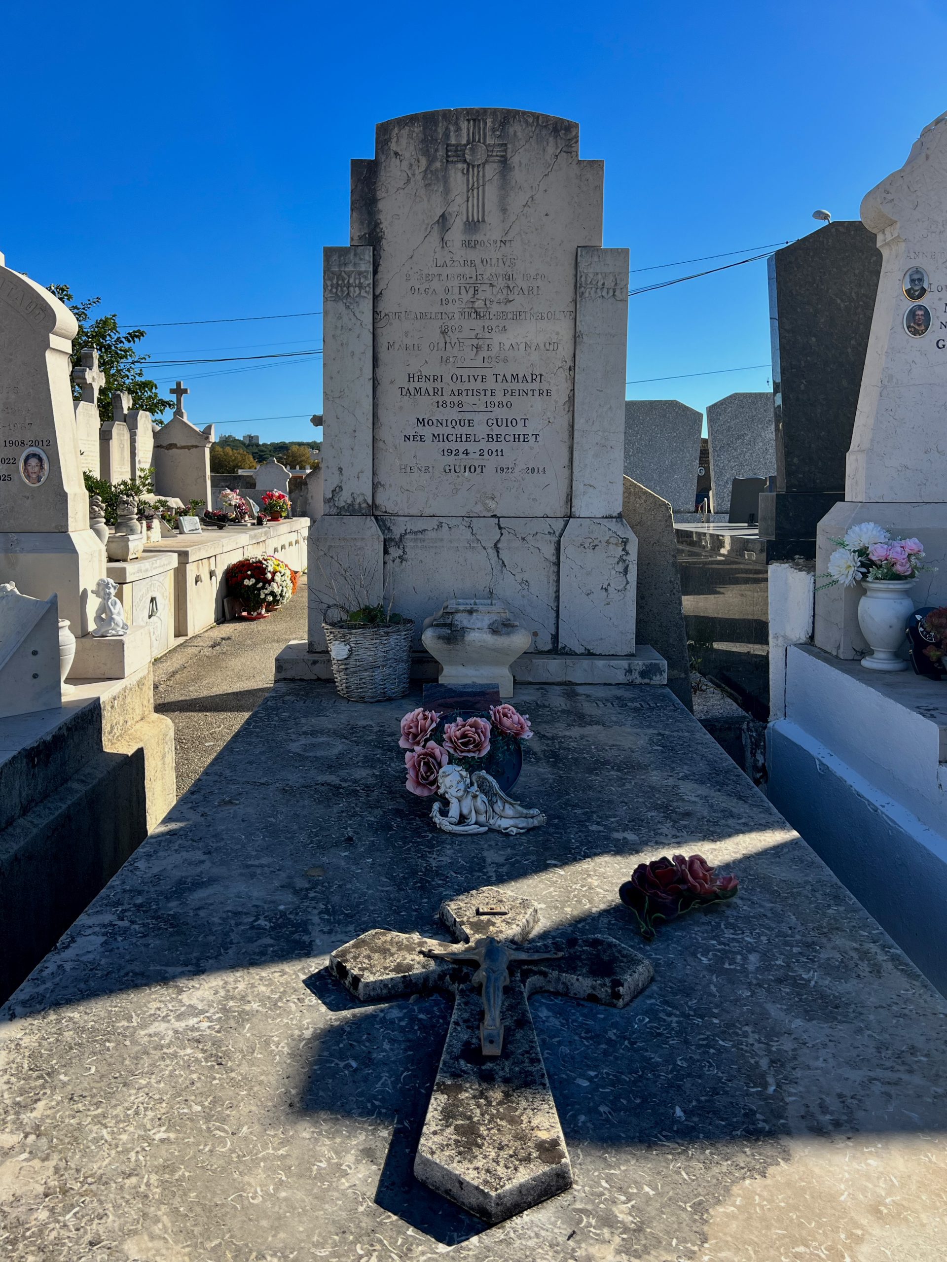 4226051E-B79C-4218-8153-7C7EAF049E58_1_201_a