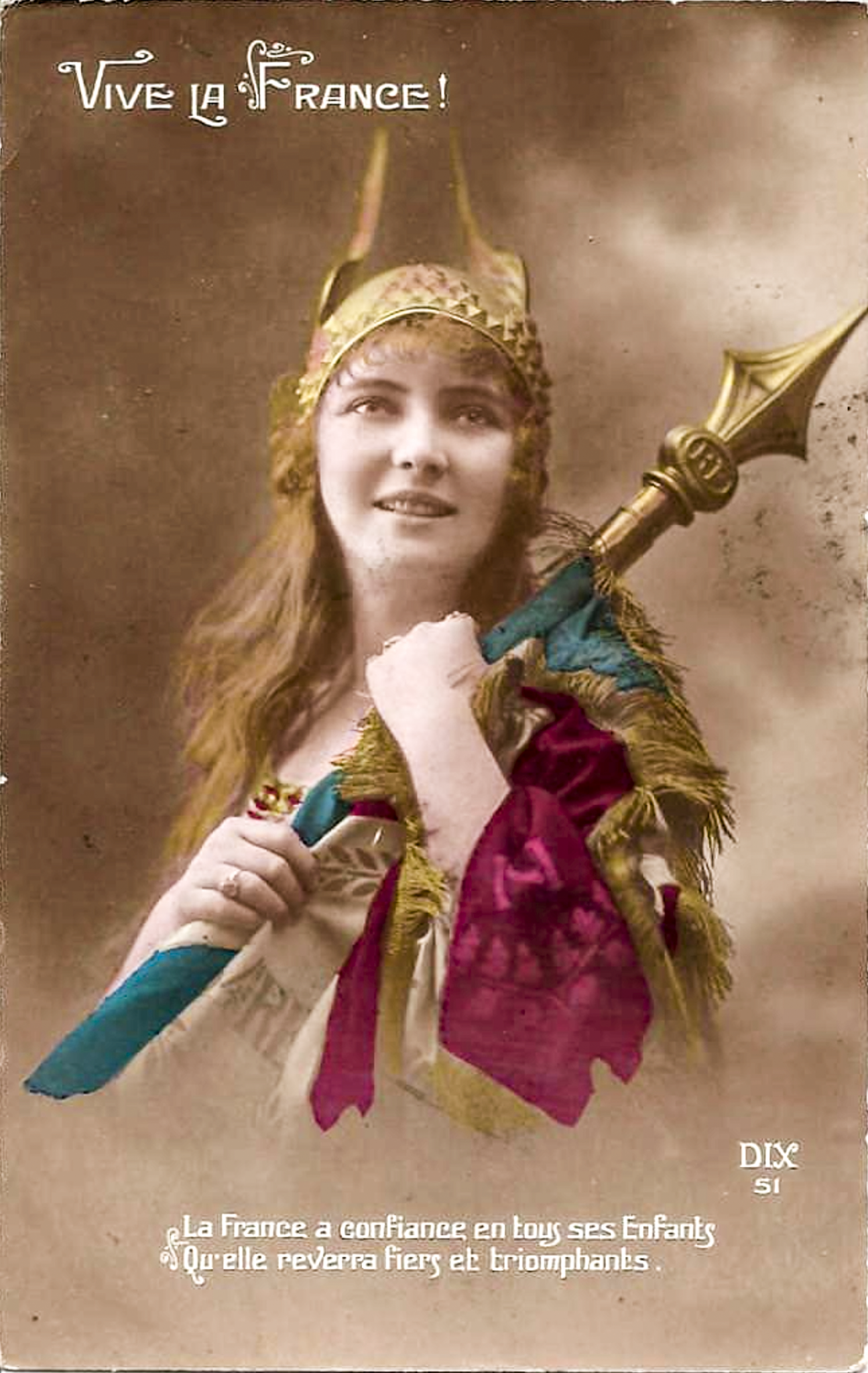 Capture-d’écran-2020-11-07-à-23.08.25-1295x2048