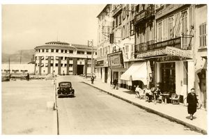 FF3CB9EF-7E9D-47D1-846B-8628E082B80E_1_105_c